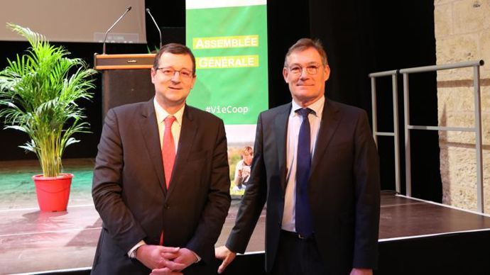 Thierry Dupont, président d’Agora, et Jean-Xavier Mullie, DG : « La coopérative a engagé la transition de mode de fonctionnement depuis le 1er juillet 2019. » © B. CAILLIEZ